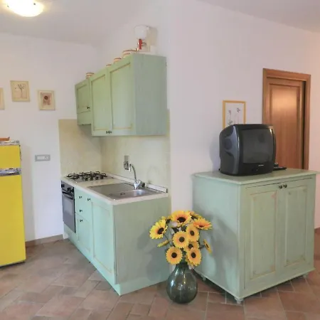 Il Mandorlo Nyaraló *